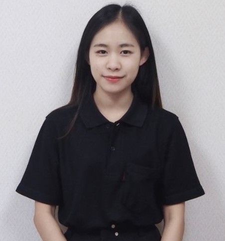 นางสาวรัชนีย์    สุขเปียง style=